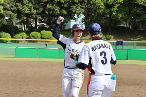 痛烈なヒット＃唐牛選手